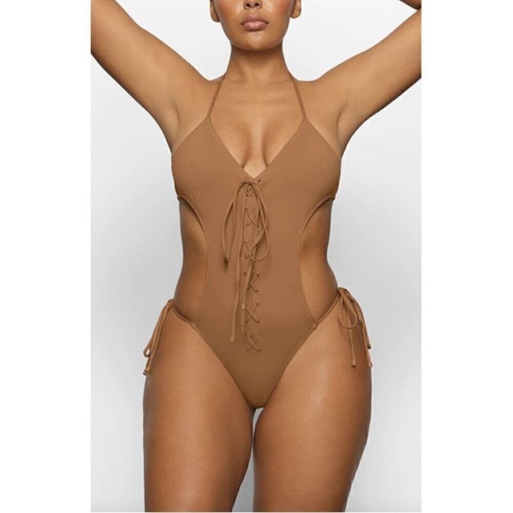 SKIMS SWIM MONOKINI LACE UP ONE PIECE Size XL